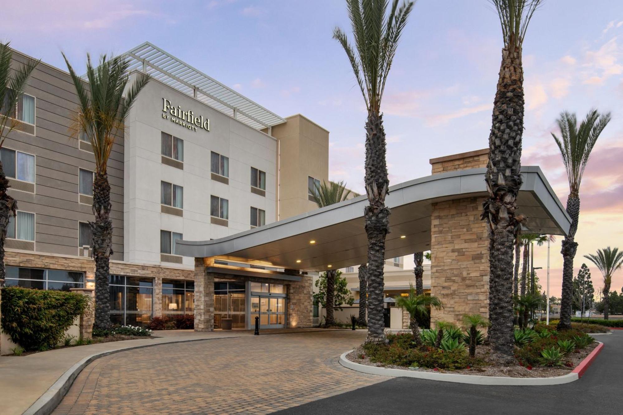 Fairfield Inn & Suites By Marriott Tustin Orange County Exteriör bild